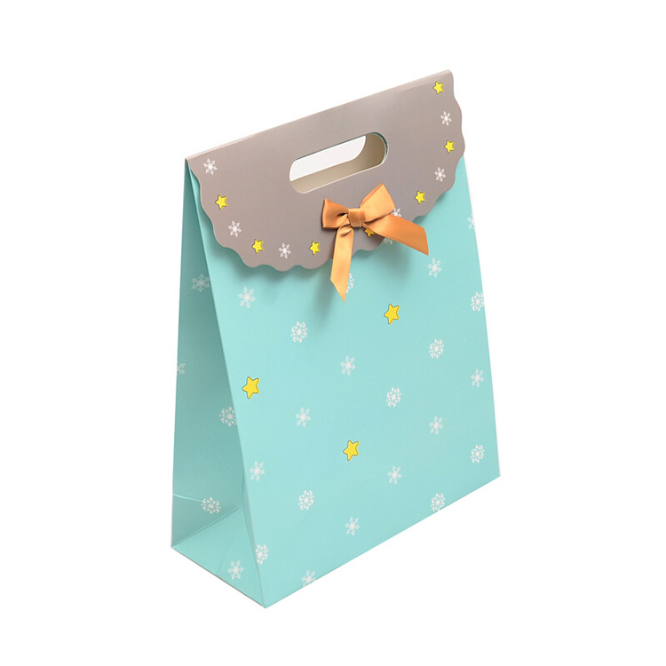 Apa yang membuat tas tangan tema menjadi pilihan yang sempurna untuk pecinta mode modern?